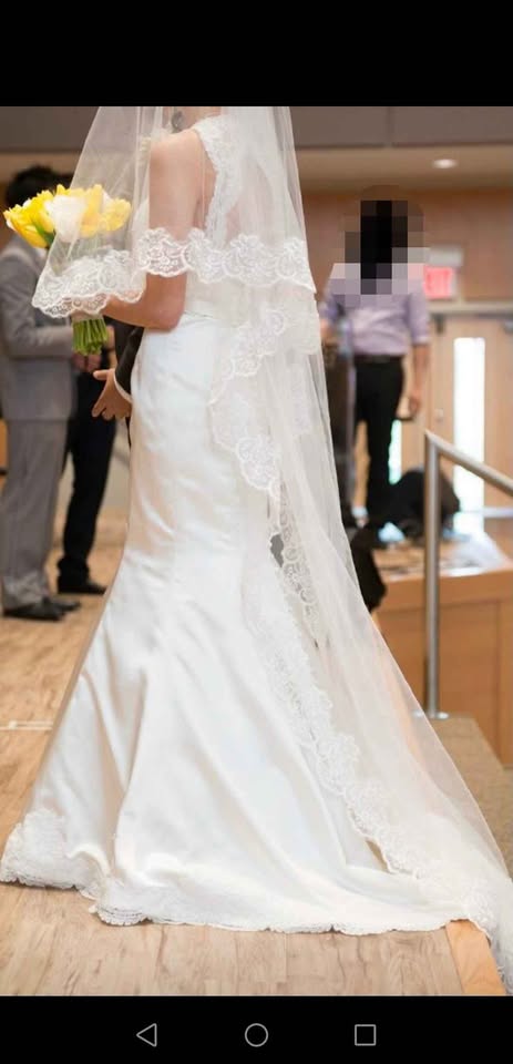 Wedding Gown - photo 4