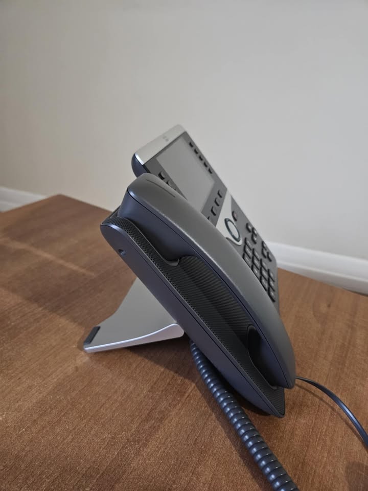 Cisco IP Phone 8851 - photo 2