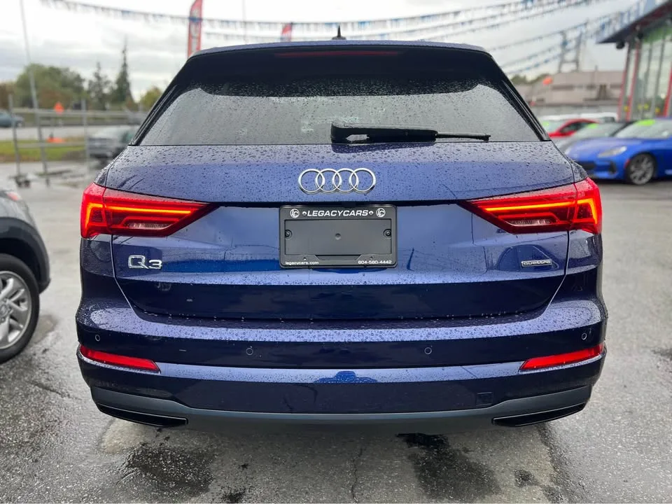 2024 Audi Q3 Komfort 40 TFSI Quattro image indicator(5)