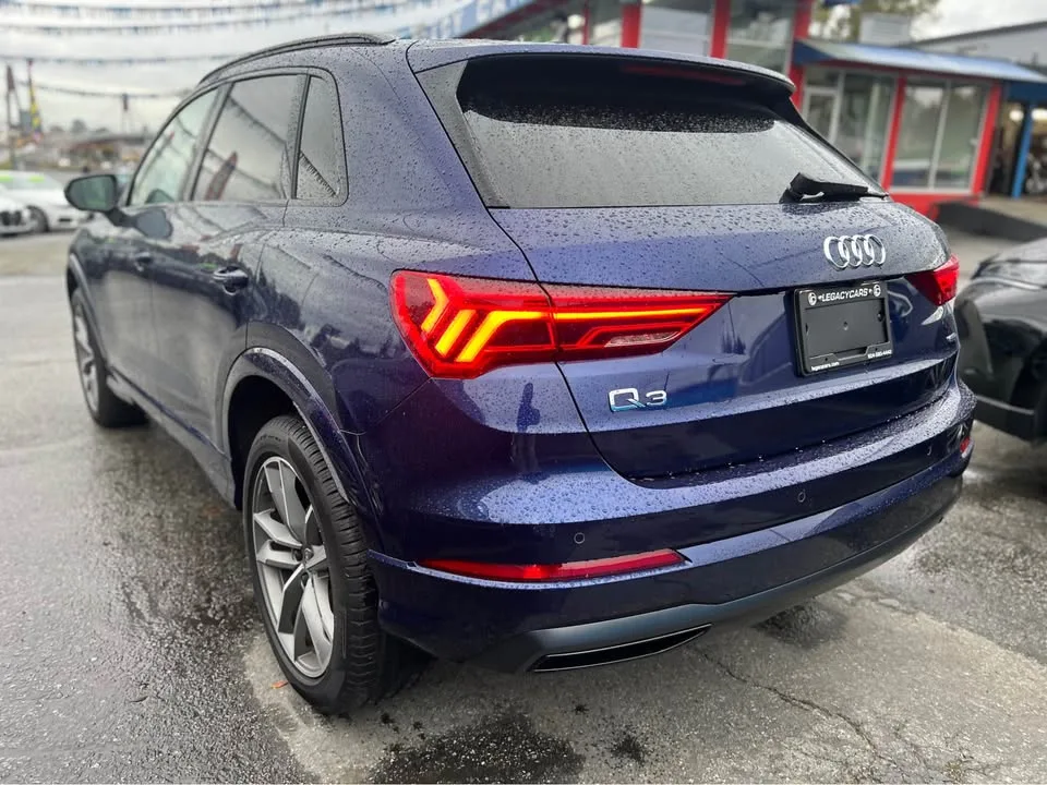 2024 Audi Q3 Komfort 40 TFSI Quattro image indicator(6)