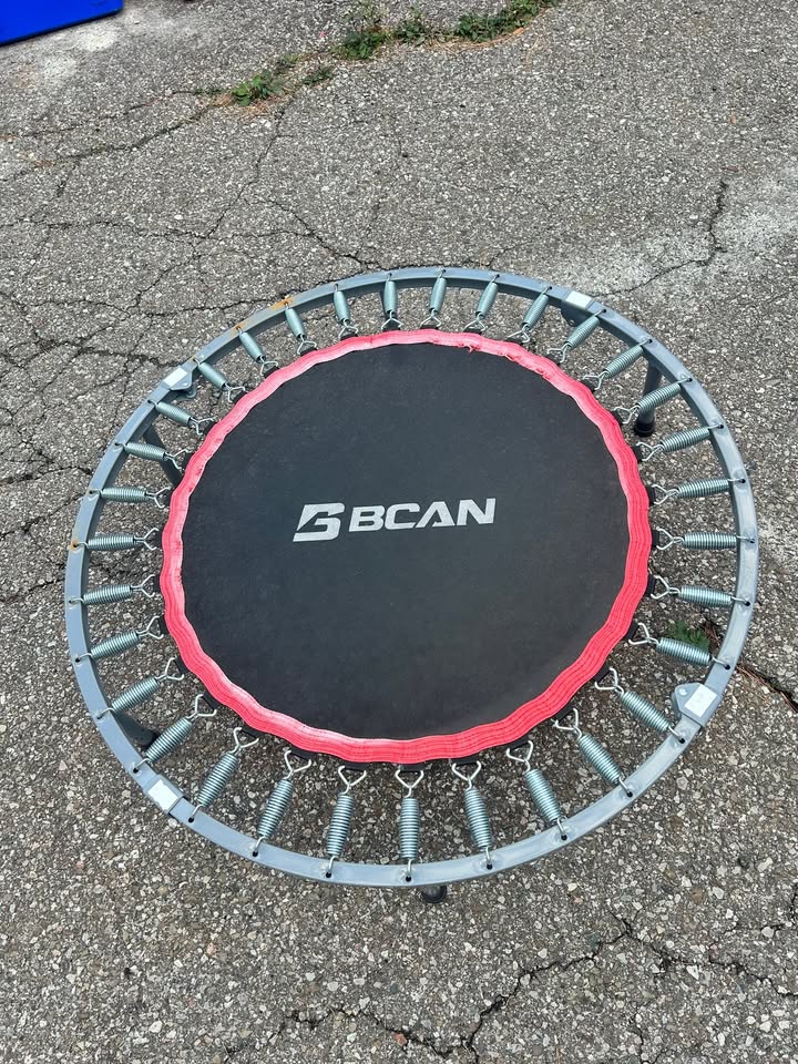 BCAN Fitness Trampoline w/ Handrail - Good Condition! - photo 2