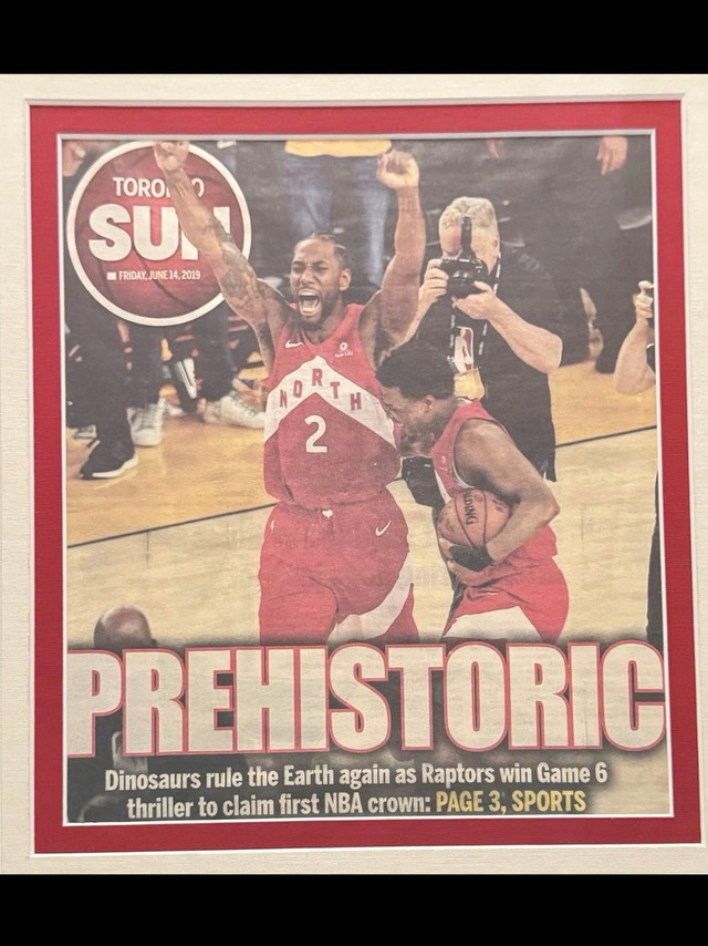 Raptors Championship Framed Newspaper Kawhi Leonard - photo 2