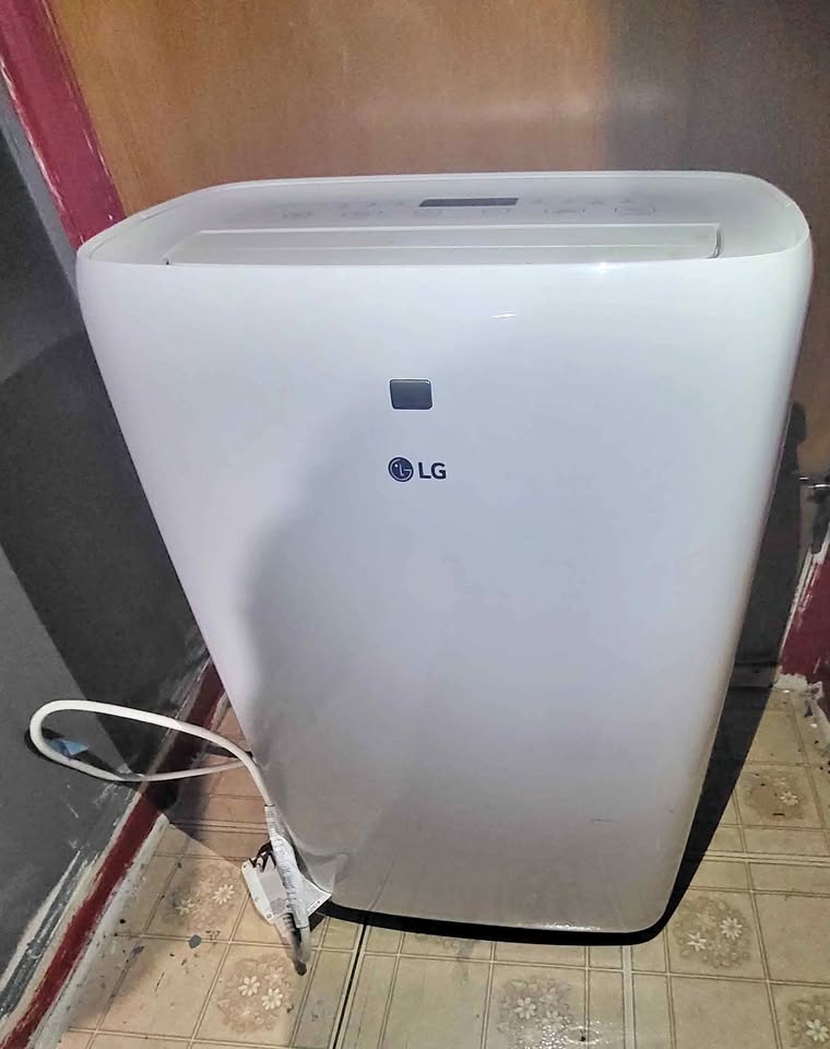 LG indoor/portable air conditioning unit.