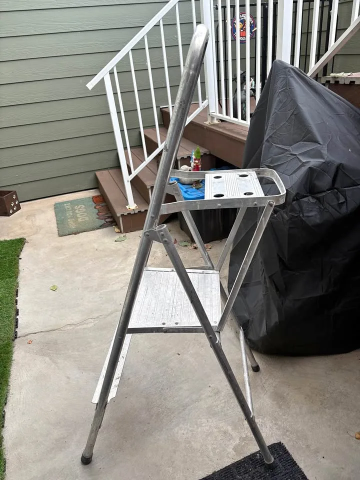 Silver step ladder