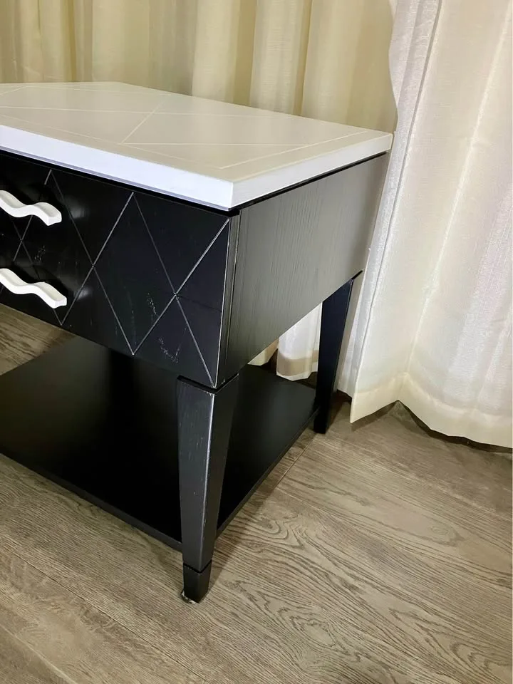 Stunning Refurbished Nightstand - Tricorn Black & White image indicator(3)