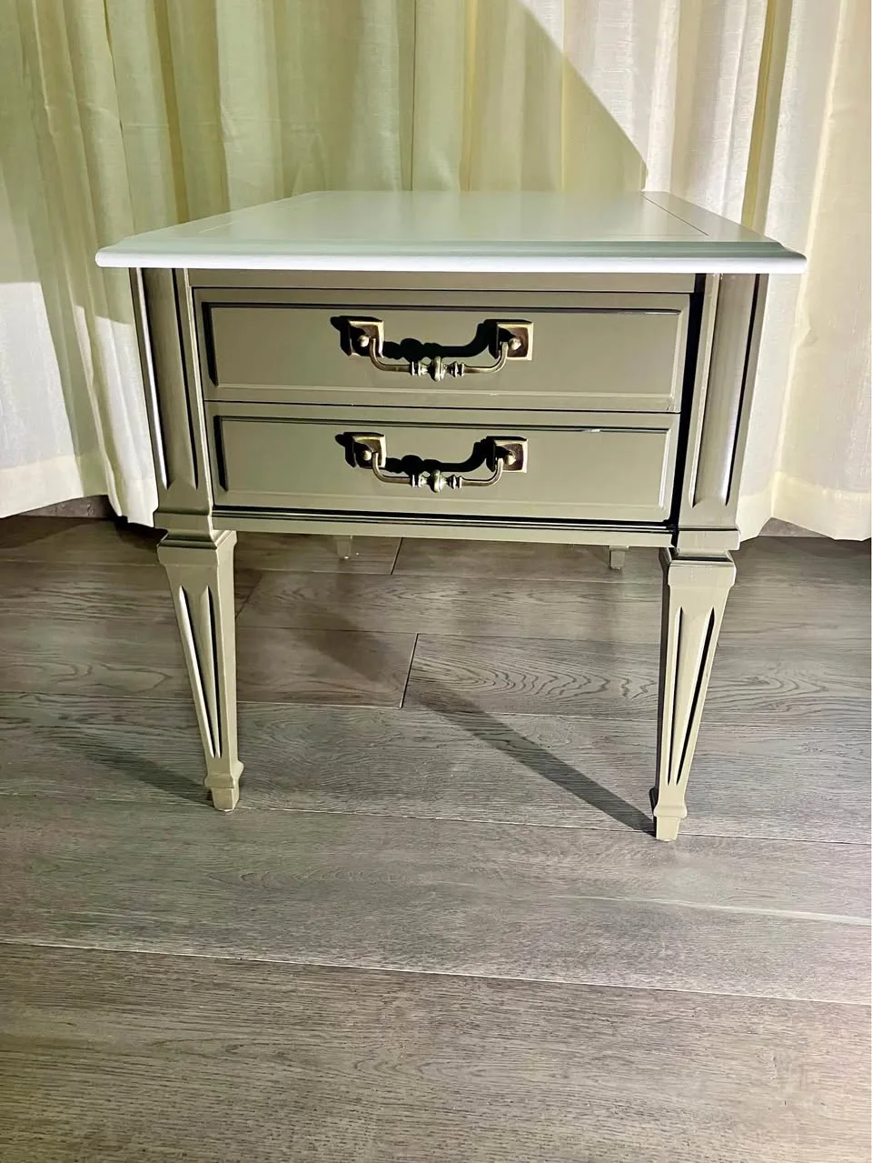 Coffee & Cream Nightstand/Table- Professionally Refurbished !