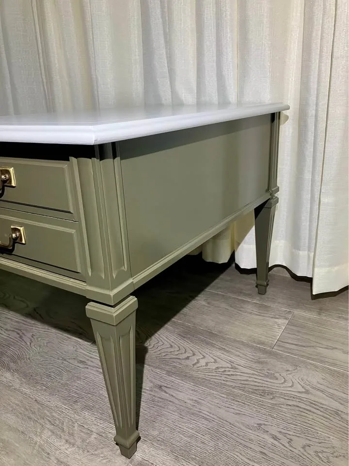 Coffee & Cream Nightstand/Table- Professionally Refurbished ! image indicator(3)