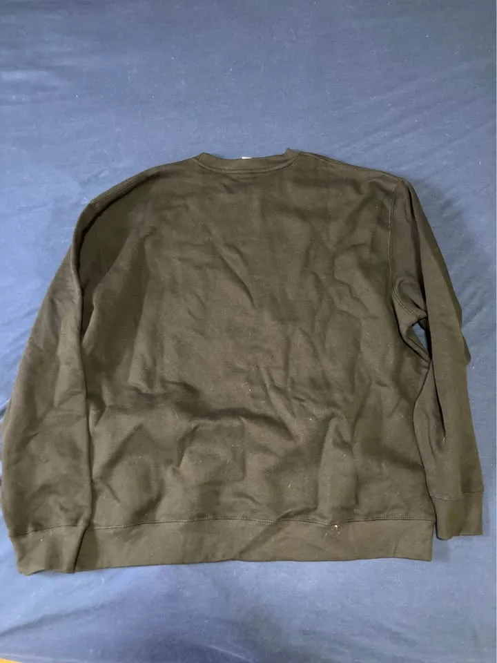 Music Box Theatre 2XL crew neck sweater image indicator(3)