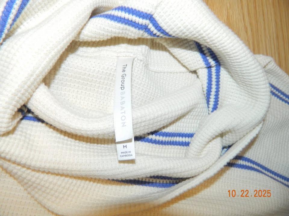 NWOT THE GROUP BABATON(aritzia) waffle knit cowl..size M - photo 2