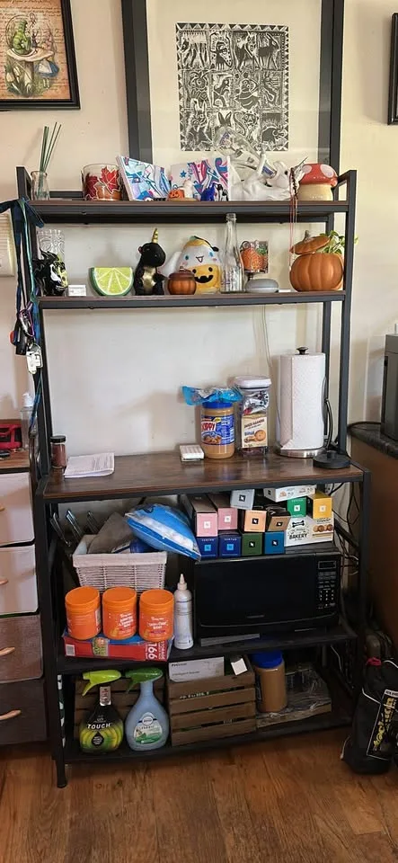 Storage rack, Brooklyn 11232 image indicator(3)