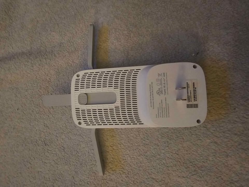 Wifi extender - photo 2
