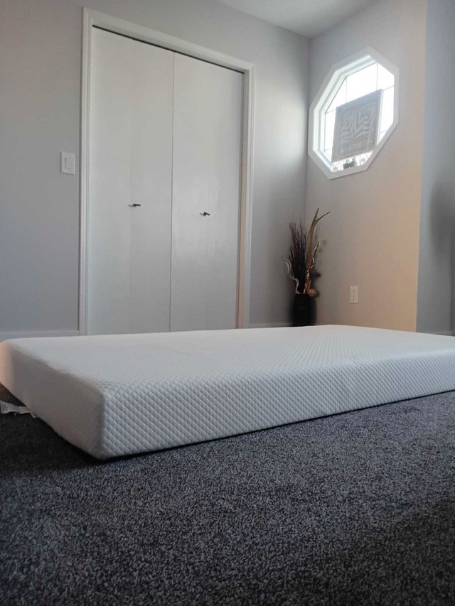 twin mattress - photo 2