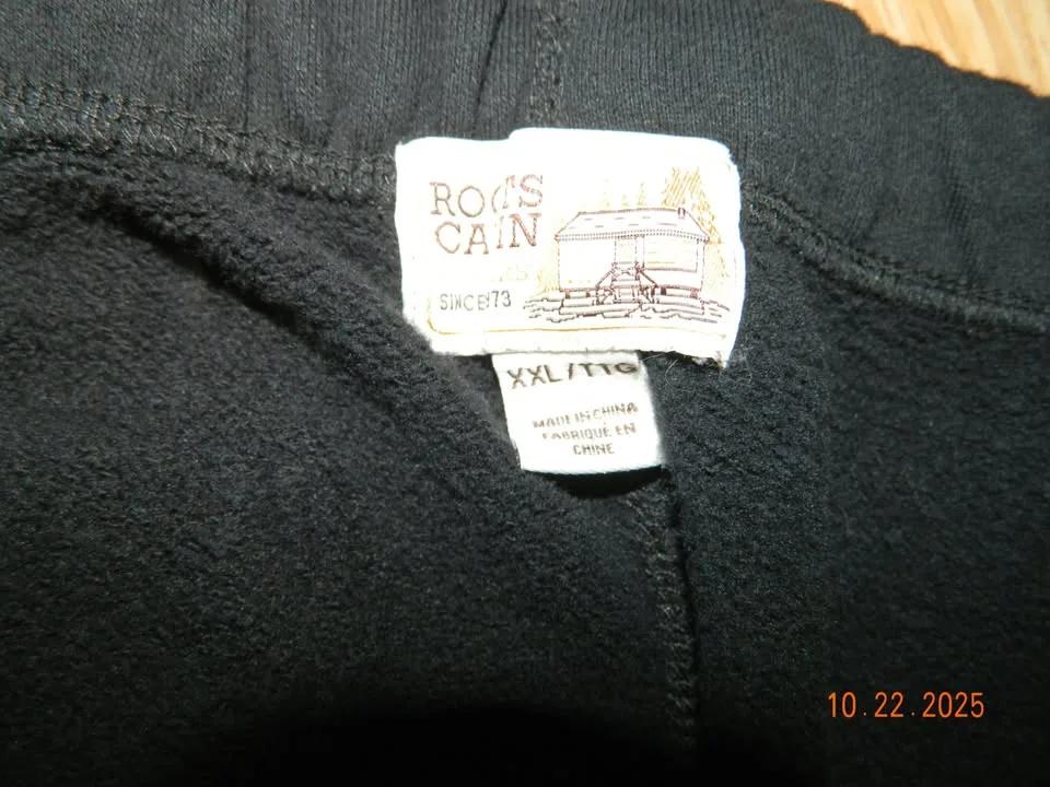 MENS ROOTS CABIN TRACK PANT size XXL...LIKE NEW image indicator(2)