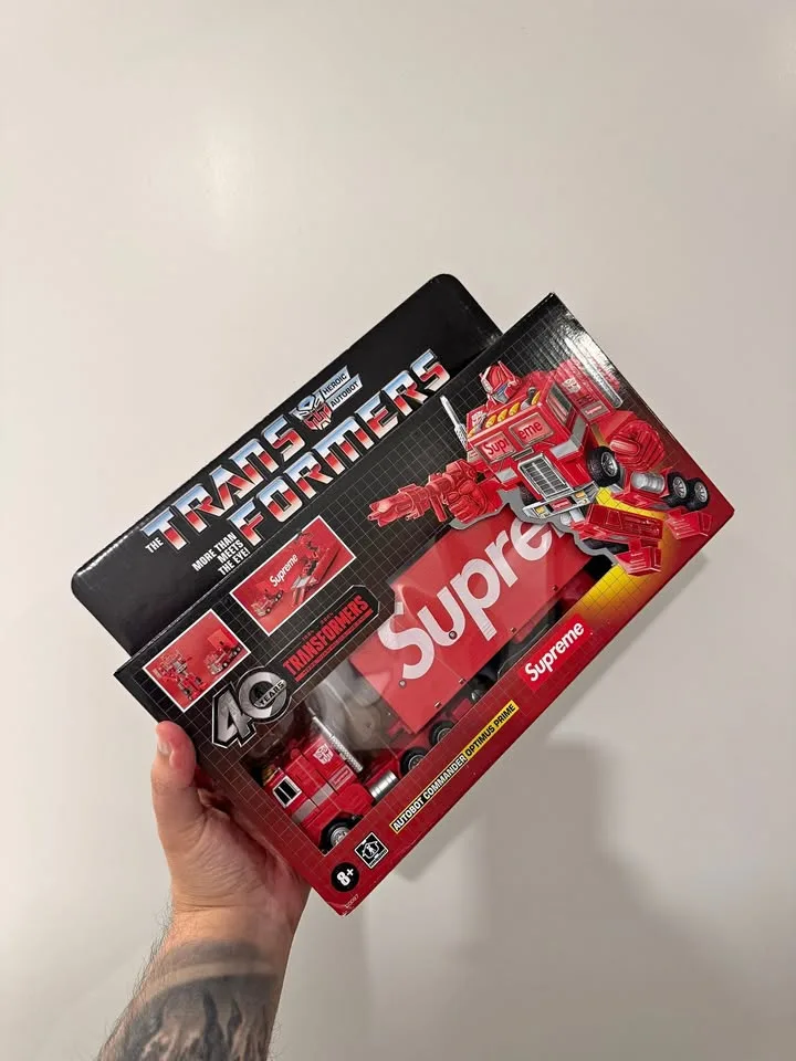 Transformers Supreme Optimus Prime