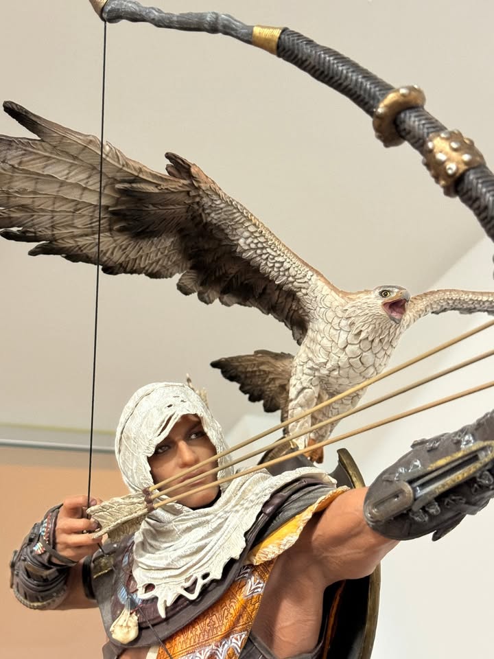 Assassin's Creed Origins 28" Statue: Bayek (No Box) - photo 4
