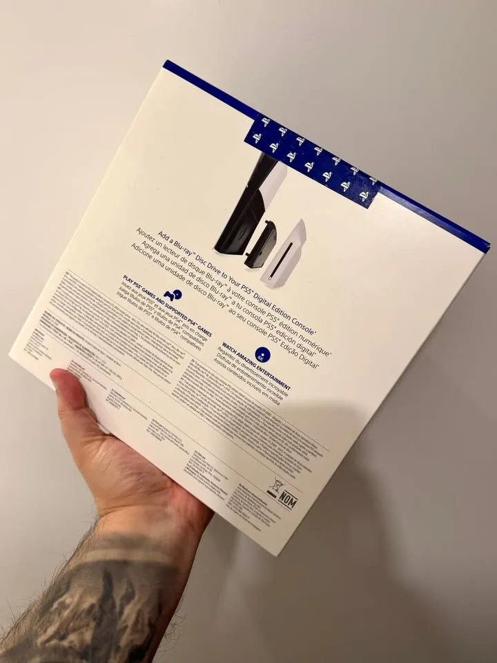 PlayStation 5 Disc Drive for PS5 Slim & PS5 Pro image indicator(2)