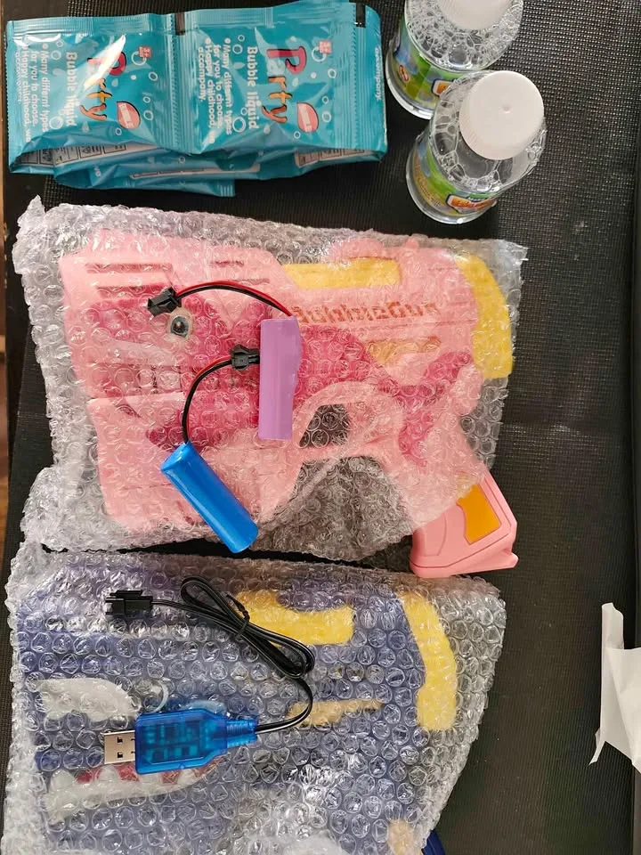 Bubble guns with Rechargeable LED light thumbnail