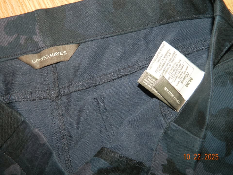 WOMENS DENVER HAYES JEGGING..size M..LIKE NEW - photo 2