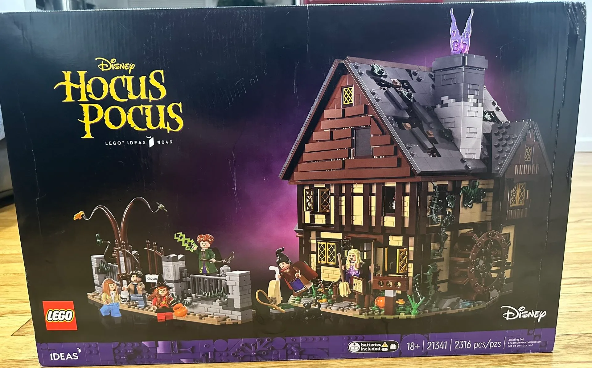 Lego 21341 Hocus Pocus thumbnail