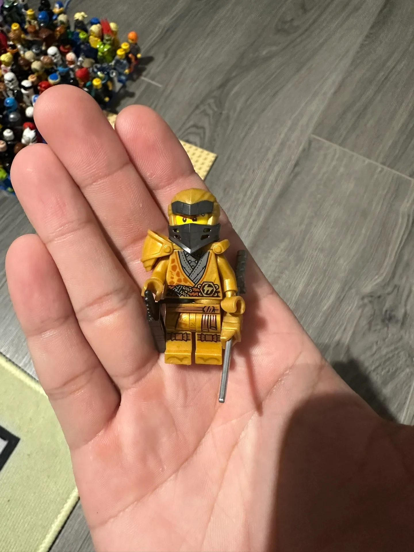 LEGO Minifigure Lot of 50 image indicator(10)