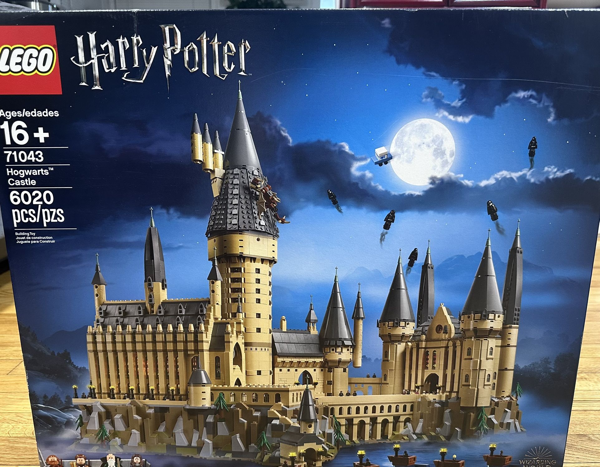 LEGO Harry Potter 71043 Hogwarts Castle – Brand New Sealed