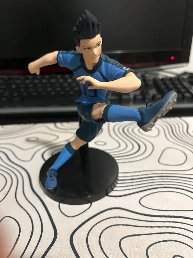 Blue lock statue image indicator(2)