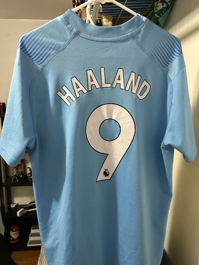 man city jersey image indicator(2)