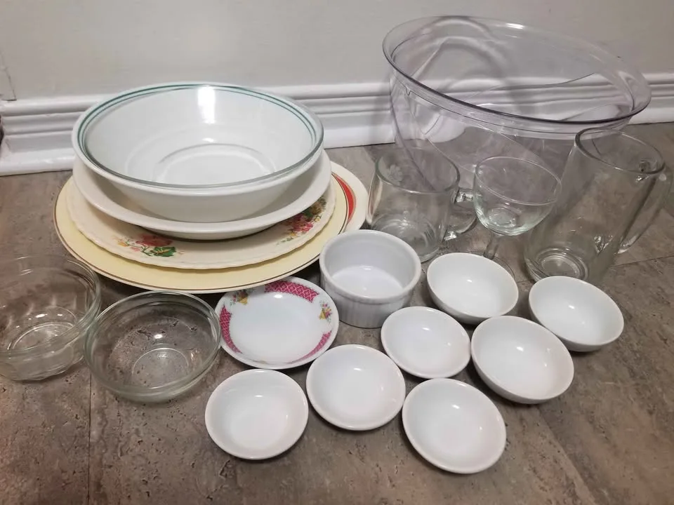 Ceramic and Glass Plates & Bowls image indicator(4)