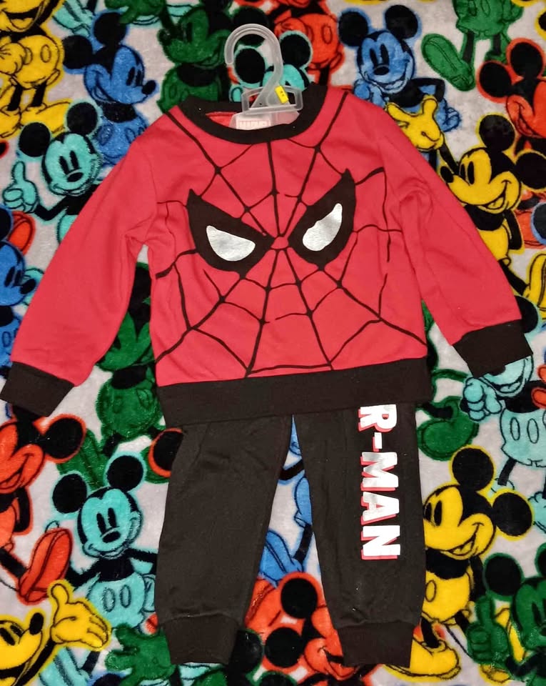 Spiderman 18 Months Sweatsuit $5
