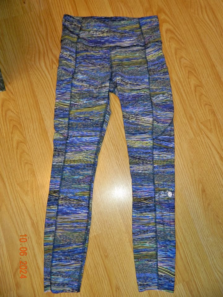 LULULEMON FAST AND FREE TIGHT II 25"...size 6...LIKE NEW