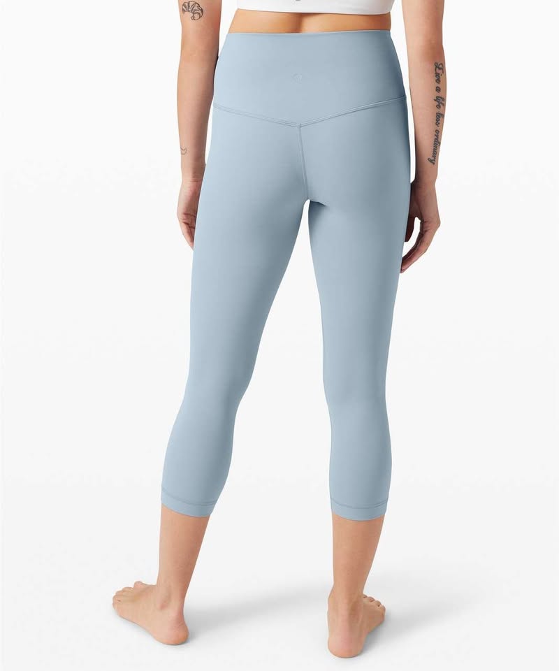 LULULEMON ALIGN CROP 21" size 14..VGUC-EUC.. - photo 3