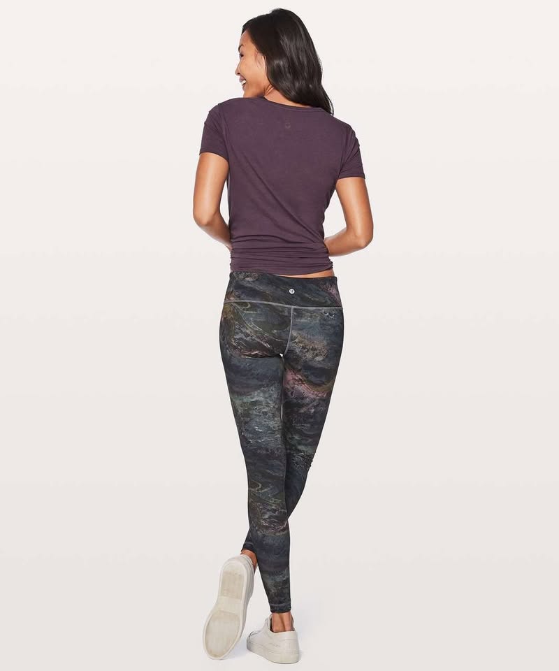 LULULEMON WUNDER UNDER PANT 28" reg rise...size 8...LIKE NEW - photo 3