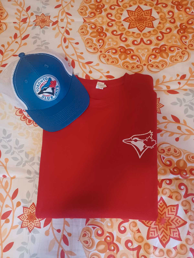 George Springer Blue Jays t-shirt and hat - photo 2