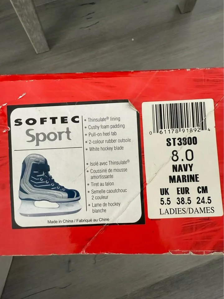 Women’s Hockey Skates size 8 image indicator(4)