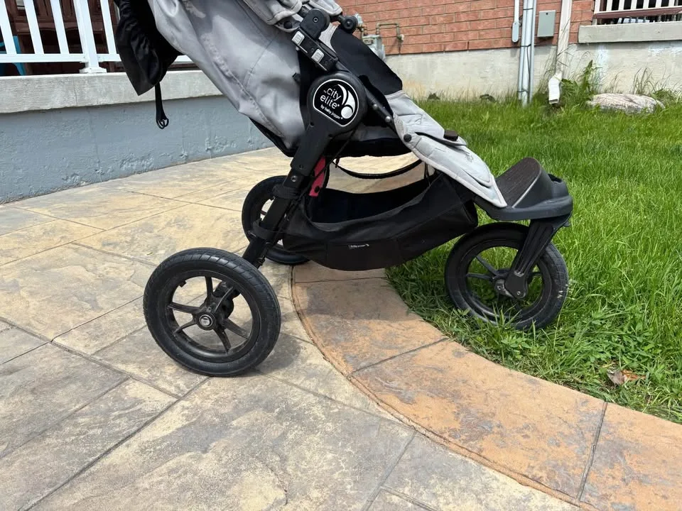 Stroller city elite by baby jogger image indicator(2)
