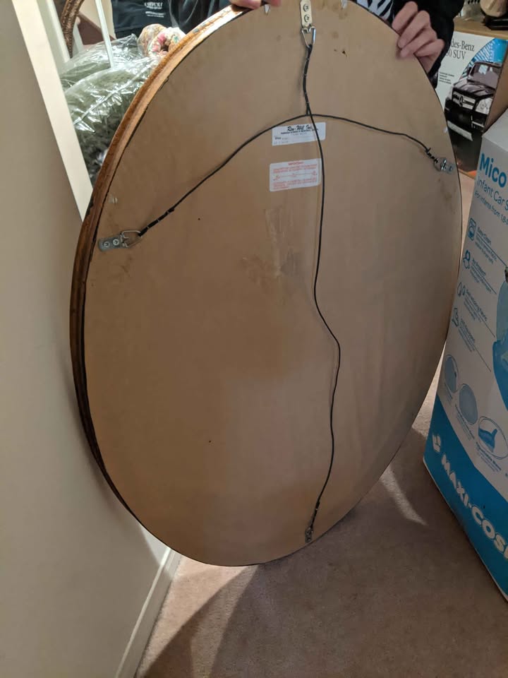 Oval Antique-Style Mirror - photo 2