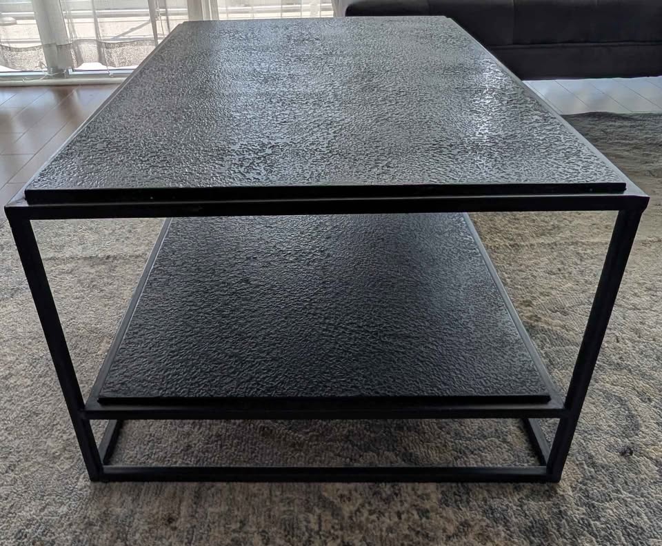 High quality metal centre table - photo 5
