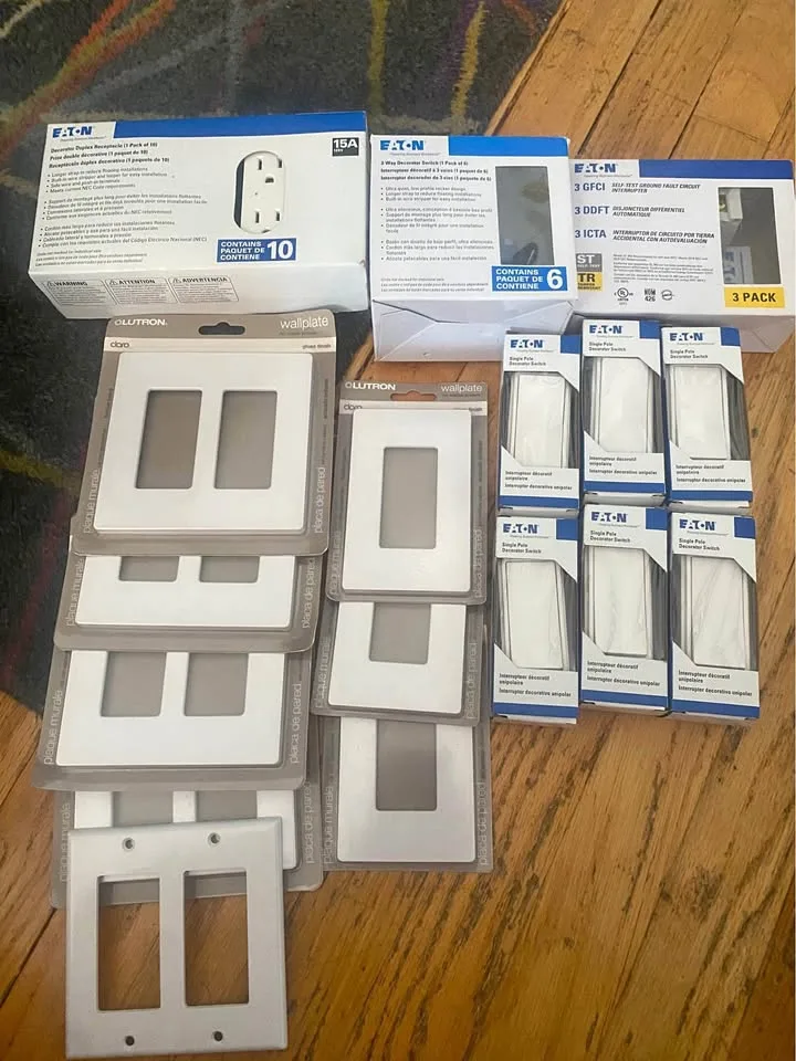 Lot of Electrical Supplies (best offer takes it) thumbnail