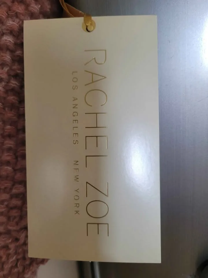 Small Dog sweater image indicator(2)