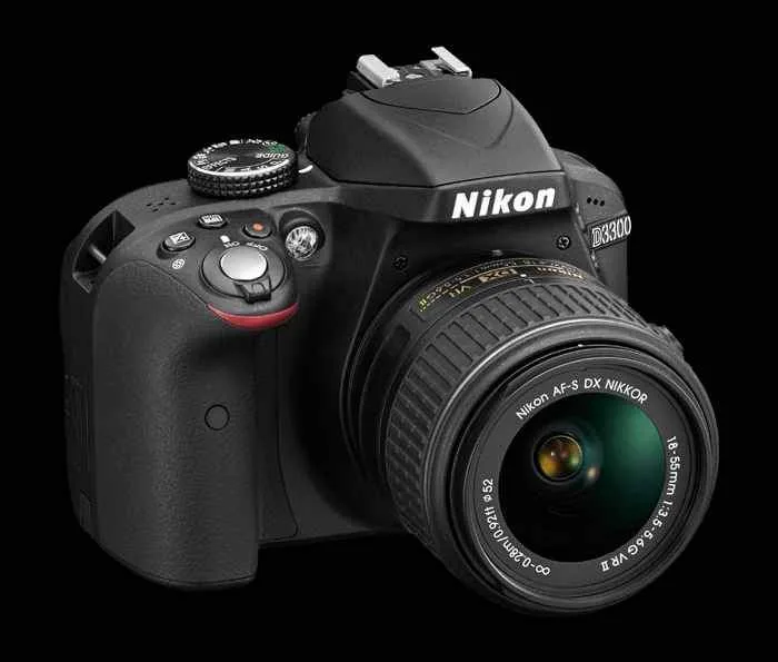 Nikon D3300 dslr with 18-55mm lens in mint condition image indicator(2)
