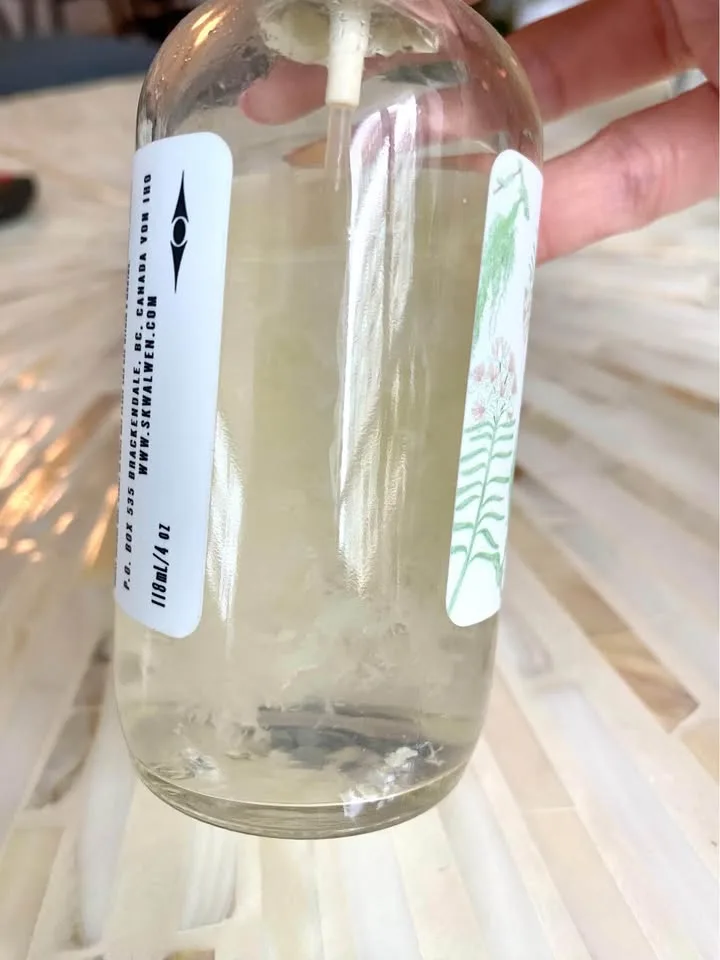 Calming room spray with lavender image indicator(2)