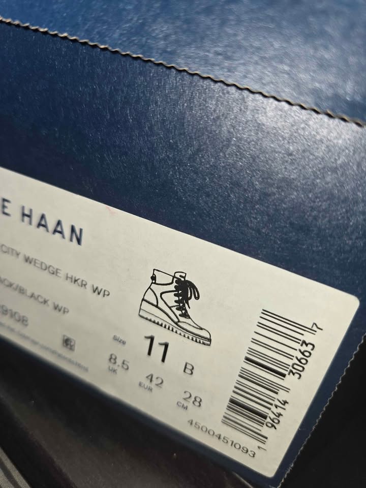 Cole Haan Fall/Winter Boot 11B Ladies - photo 2