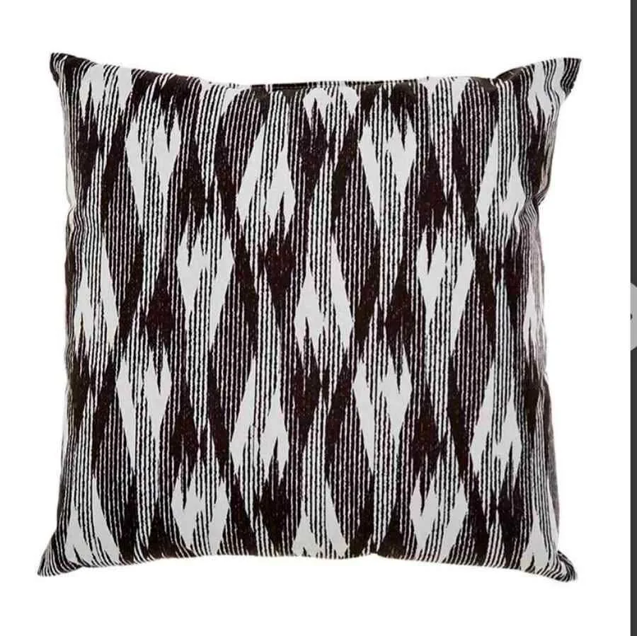 Brand NEW trueliving outdoors Decorative Pillow - set of 2 thumbnail