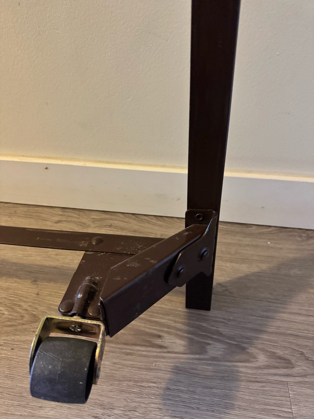 Metal King/Queen Bed frame - photo 3