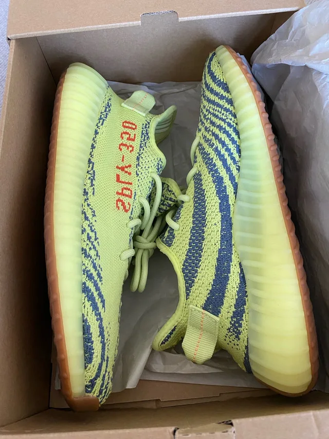Adidas Yeezy 350 V2 Semi Frozen Yellow Size US9 image indicator(4)