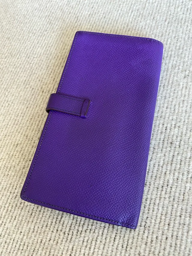 Hermes Bearn Wallet image indicator(2)