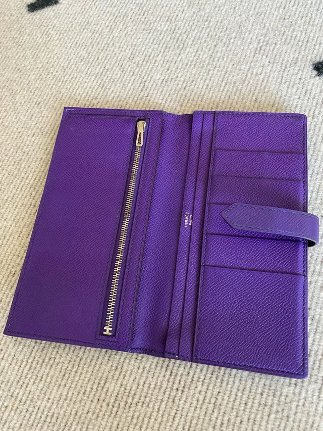 Hermes Bearn Wallet image indicator(3)