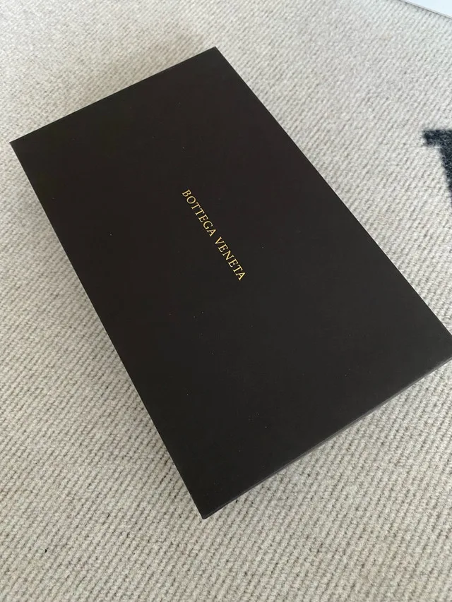 Bottega Veneta BV Intrecciato Zip Wallet image indicator(7)