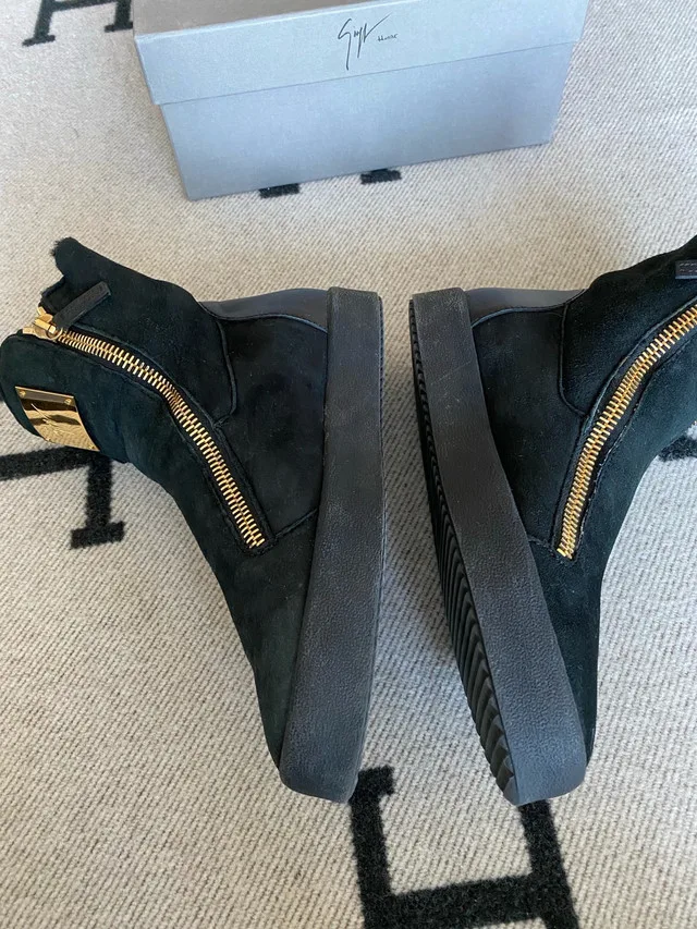 Giuseppe Zanotti GZ Leather Sneaker Size 42 image indicator(5)