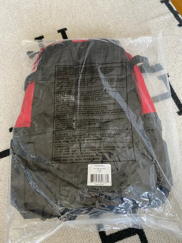 Supreme TNF The North Face S Logo Expedition Backpack image indicator(2)
